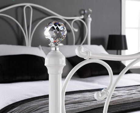 Claire White Metal Frame Bed - FurniComp