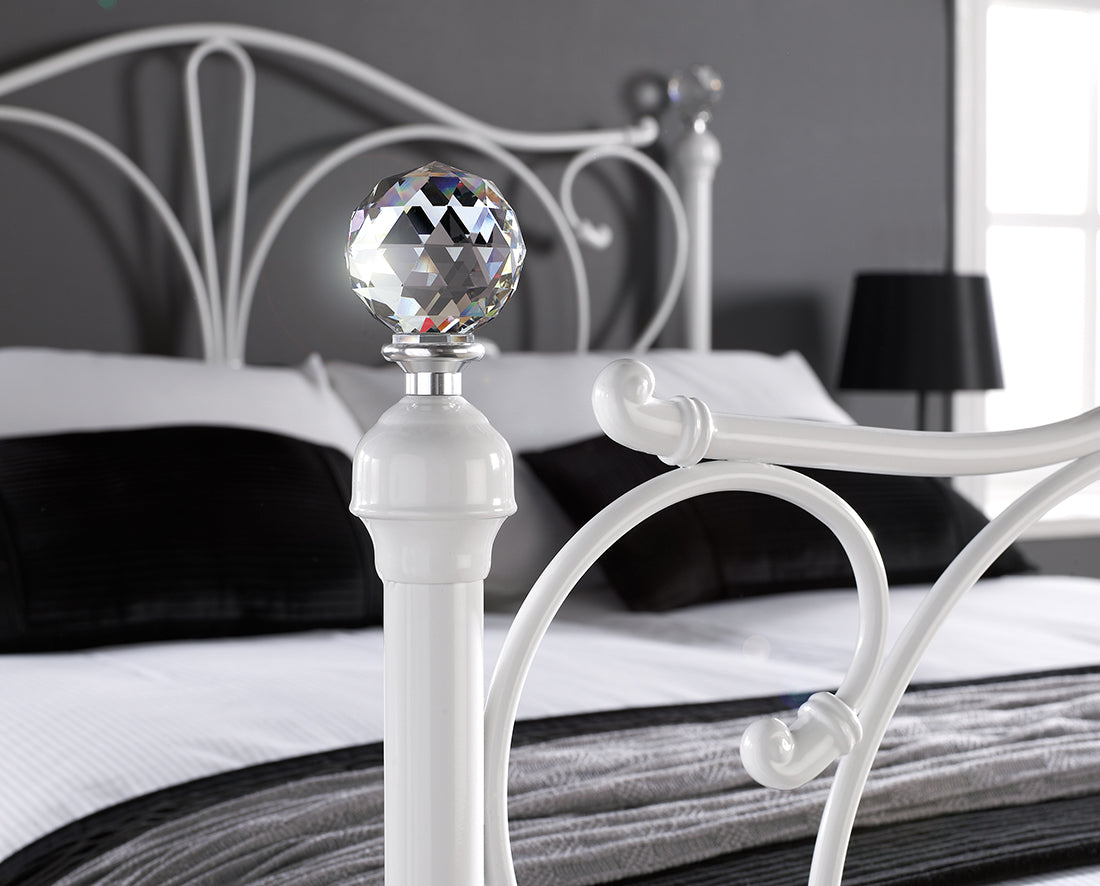 Claire White Metal Frame Bed - FurniComp
