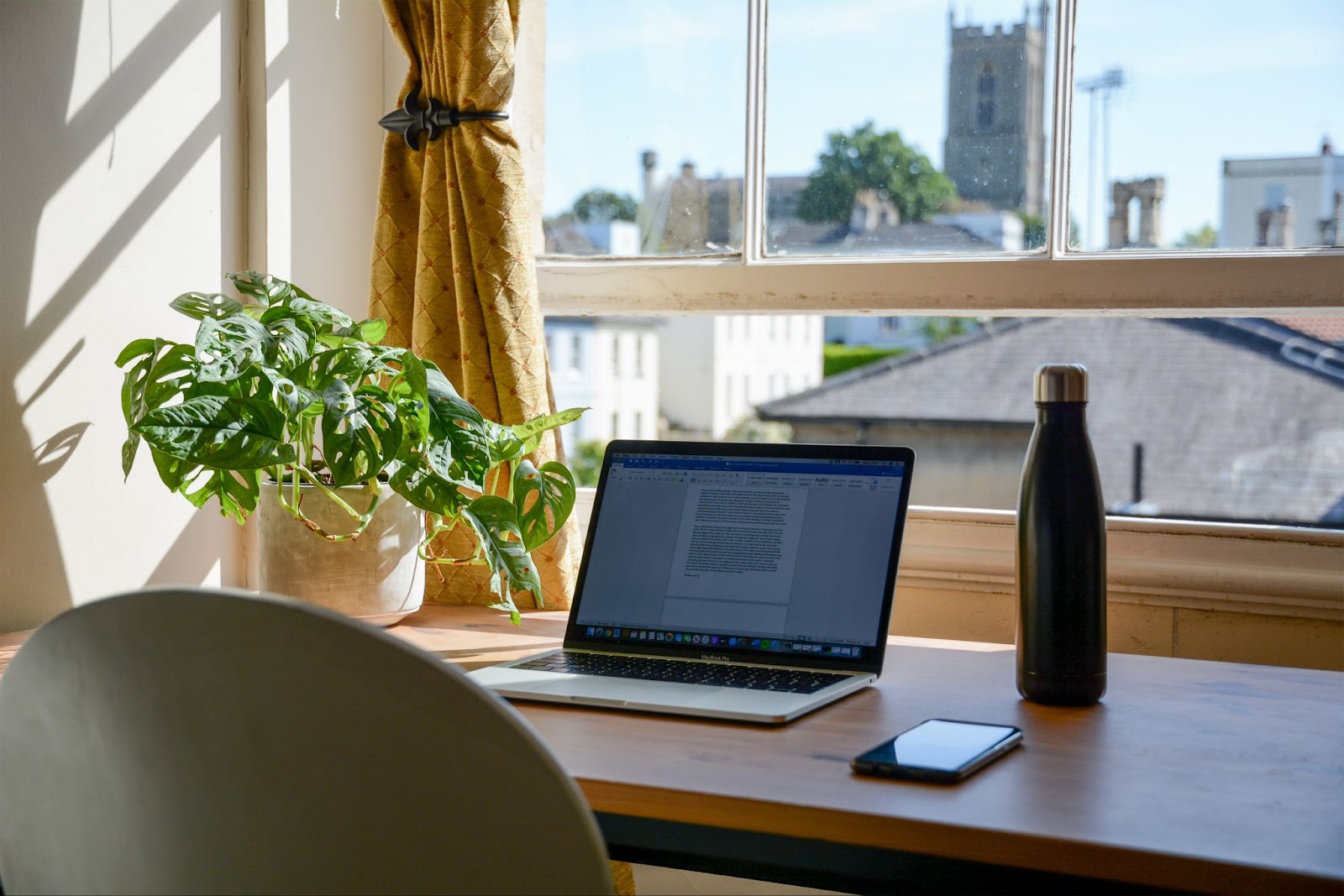 Working From Your Bedroom? Here’s Ways to Divide Work Time From Sleep Time
